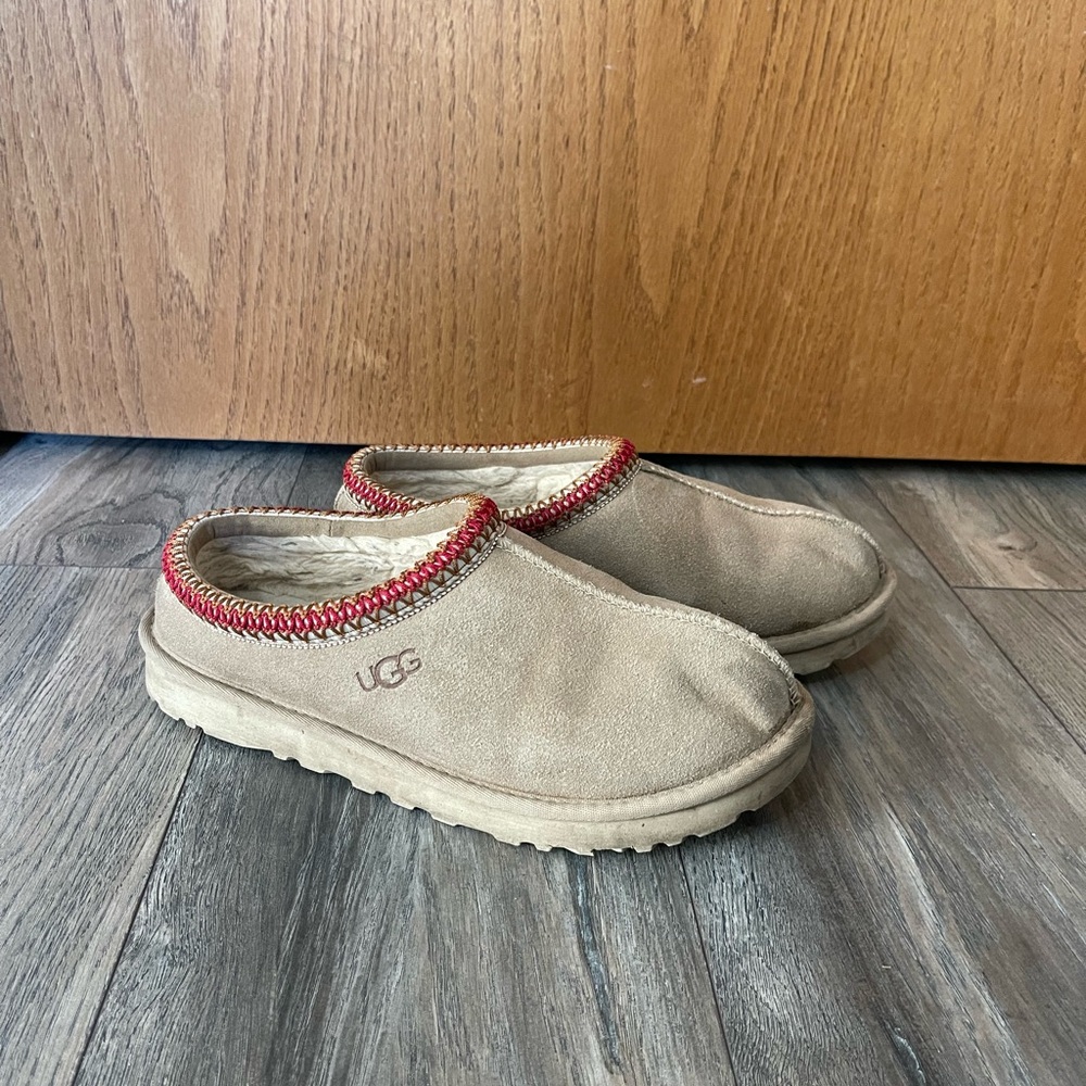 Ugg Tasman slippers